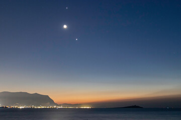 【新款大众朗逸大屏导航,新款大众朗逸大屏导航怎么关闭】